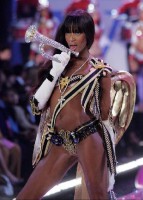 /album/models/naomi-campbell-retiring-jpg/